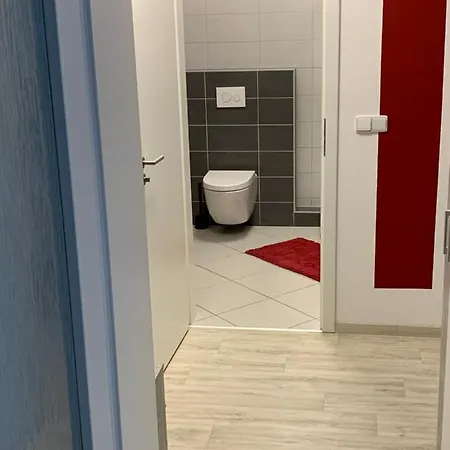 Kellerův Mlýn - S Vlastní Garáží, Centrum * Znojmo